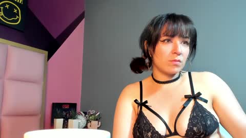 Samantha Anderson online show from 01/29/25, 01:37