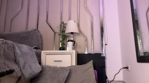 Samantha Bernardo online show from 06/14/26, 05:42