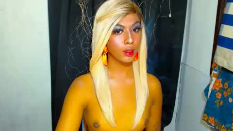 Snapshot of samanthag_17 chatting on 11/23/25, 10:09 Samantha online show from 11/23/25, 10:09