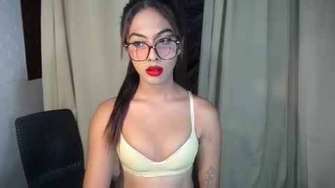 Snapshot of samanthag_17 chatting on 02/09/26, 06:23 Samantha online show from 02/09/26, 06:23