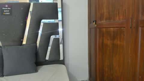 samanthahill_ online show from 02/09/26, 09:08