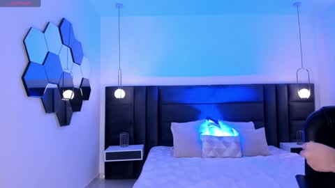 Samantha Klein online show from 01/25/25, 02:58