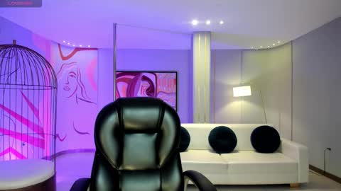 Samantha Klein online show from 11/11/25, 03:06