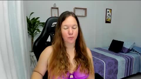 Samantha samy online show from 02/02/25, 11:11