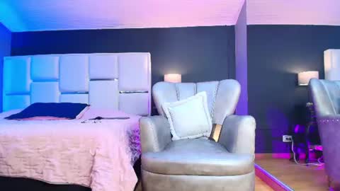 Snapshot of samanthamilf__ chatting on 07/21/26, 07:05 Samanta online show from 07/21/26, 07:05