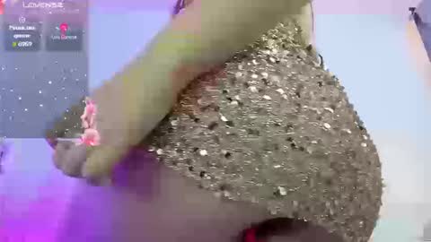 Snapshot of samanthamillher1 chatting on 09/23/25, 02:42 Samy online show from 09/23/25, 02:42