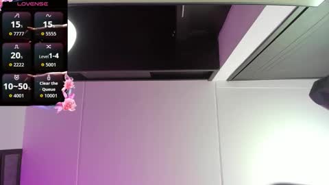 Snapshot of samanthamillher1 chatting on 11/02/25, 11:34 Samy online show from 11/02/25, 11:34