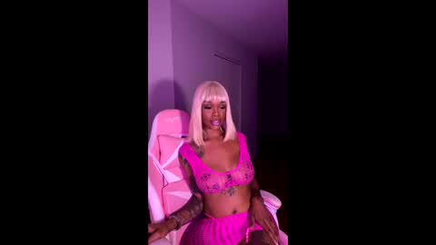 Snapshot of samanthaporsha chatting on 05/10/26, 04:39 samanthaporsha online show from 05/10/26, 04:39