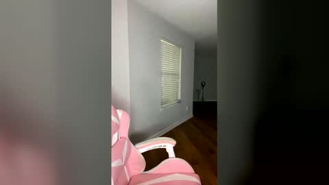 Snapshot of samanthaporsha chatting on 05/12/26, 11:40 samanthaporsha online show from 05/12/26, 11:40