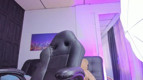 Sam online show from 02/26/25, 08:44