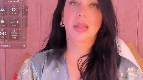 Samara Benazir Alabi online show from 10/24/25, 06:48