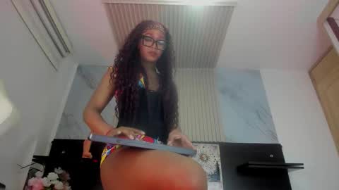 samara_as online show from 02/19/26, 11:23