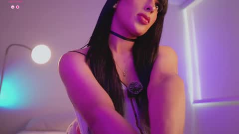 Snapshot of samara_gray chatting on 11/19/25, 06:30 SAMARA GRAY online show from 11/19/25, 06:30