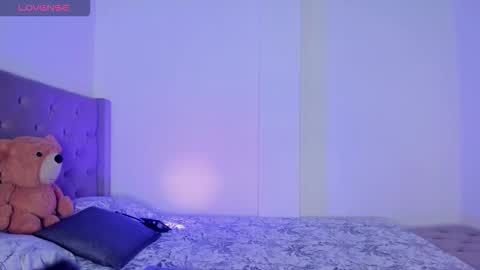 Samara is my name a pleasure delighted that you are here leave your thumb up it is important to me online show from 02/15/26, 03:36