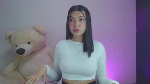 Snapshot of samara_lam chatting on 01/15/26, 02:16 Sammy online show from 01/15/26, 02:16