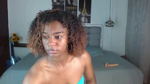 samara_roxx online show from 10/27/25, 02:15