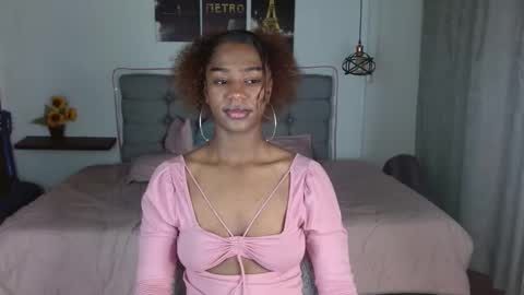 samara_roxx online show from 11/07/25, 02:44