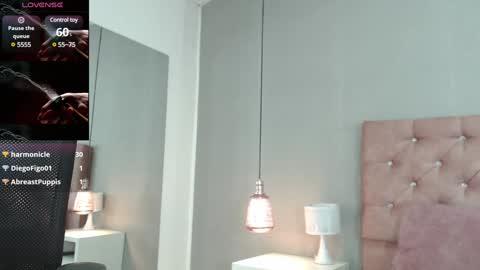 Snapshot of samaragrey18 chatting on 01/30/25, 07:39 samaragrey18 online show from 01/30/25, 07:39