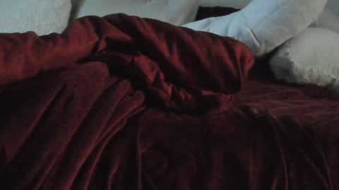 Yaya online show from 01/14/25, 06:45