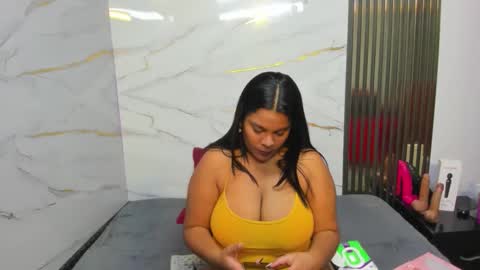 samevanshot online show from 11/21/25, 03:05