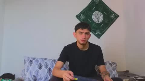 Snapshot of samevansx chatting on 09/16/25, 01:01 samevansx online show from 09/16/25, 01:01