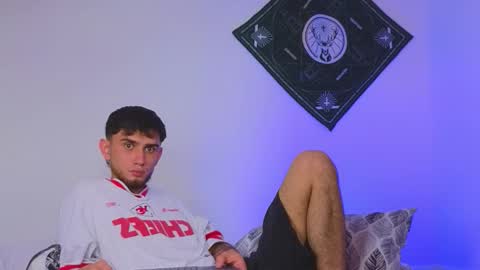 Snapshot of samevansx chatting on 10/28/25, 04:09 samevansx online show from 10/28/25, 04:09