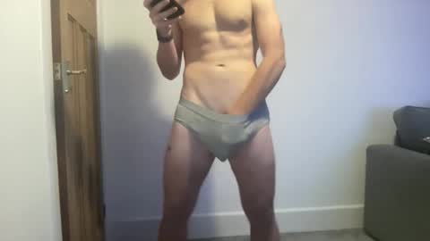 Snapshot of samhodgenudes chatting on 10/31/25, 05:47 Shodge online show from 10/31/25, 05:47