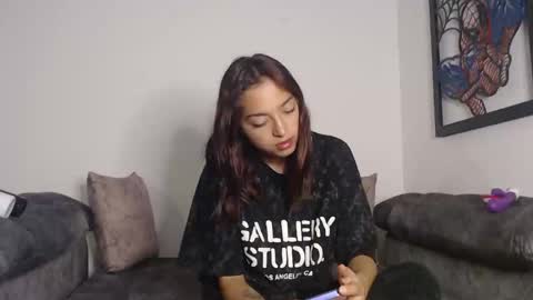 Snapshot of sami_and_gael chatting on 03/06/25, 04:19 Tami  Gael online show from 03/06/25, 04:19