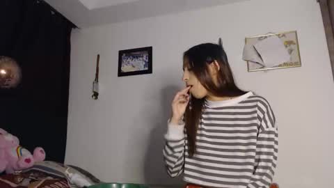 Snapshot of sami_and_gael chatting on 11/26/25, 01:50 Tami Gael online show from 11/26/25, 01:50