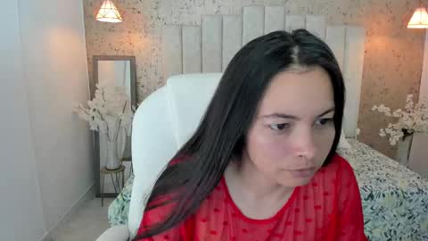 Snapshot of sami_eva chatting on 02/06/25, 12:37 Samanta online show from 02/06/25, 12:37