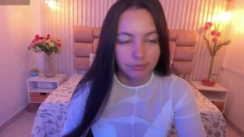 Snapshot of sami_eva chatting on 09/17/25, 11:23 Samanta online show from 09/17/25, 11:23