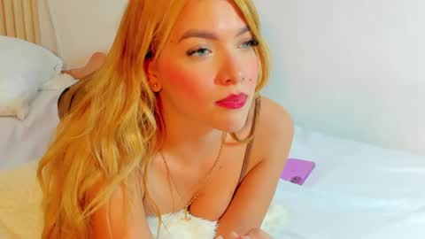 Snapshot of sami_lovee_ chatting on 04/09/26, 09:42 Samanta online show from 04/09/26, 09:42