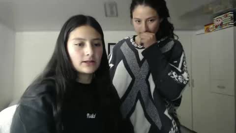 Snapshot of sami_ortiz chatting on 12/22/24, 04:17 samamtha online show from 12/22/24, 04:17