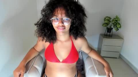 Snapshot of samie_mury chatting on 11/08/25, 04:01 Samie Mury online show from 11/08/25, 04:01