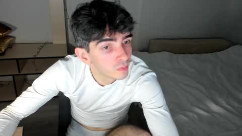 Sam online show from 02/04/26, 04:24