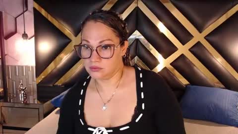 Snapshot of samira_lennox chatting on 07/08/26, 10:03 SAMIRA online show from 07/08/26, 10:03