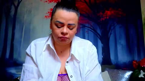 Snapshot of samiraevans chatting on 02/14/26, 04:59 online show from 02/14/26, 04:59