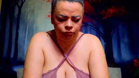 Snapshot of samiraevans chatting on 03/03/26, 09:21 online show from 03/03/26, 09:21