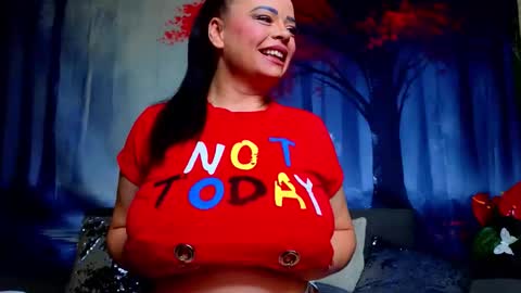 Snapshot of samiraevans chatting on 04/02/26, 07:55 online show from 04/02/26, 07:55