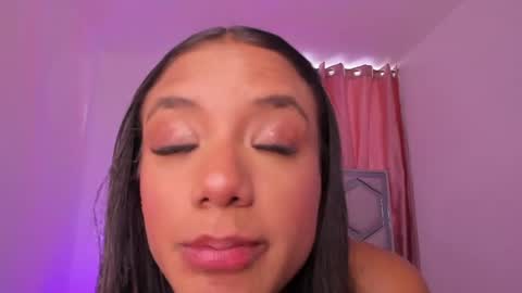 Snapshot of samirose_ chatting on 05/06/26, 10:04 samirose_ online show from 05/06/26, 10:04