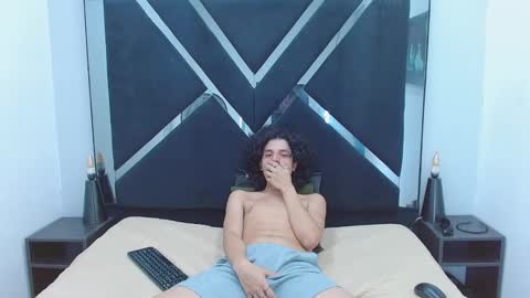 Snapshot of samisaturno chatting on 02/28/26, 10:33 samisaturno online show from 02/28/26, 10:33