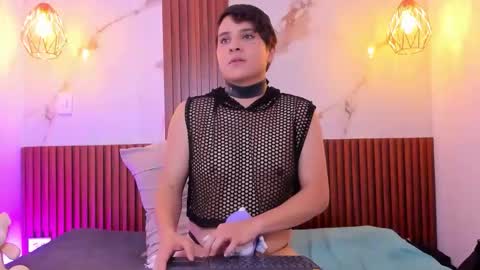 Sam online show from 11/04/25, 03:05