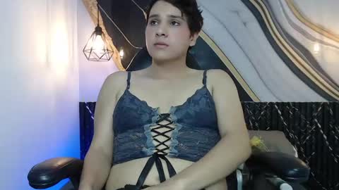 Sam online show from 11/05/25, 03:06