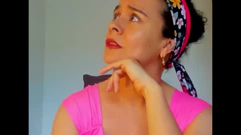 Snapshot of samm_hoti chatting on 09/21/25, 09:27 sam online show from 09/21/25, 09:27