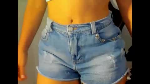 Snapshot of samm_hoti chatting on 10/14/25, 08:20 sam online show from 10/14/25, 08:20