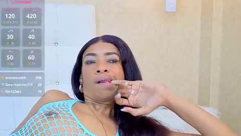 Snapshot of sammantha_hot chatting on 07/02/26, 03:23 Samantha online show from 07/02/26, 03:23