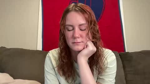 Snapshot of sammieplays chatting on 04/30/26, 07:42 Playful Sammie online show from 04/30/26, 07:42