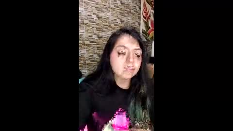 Samantha online show from 04/19/26, 03:06