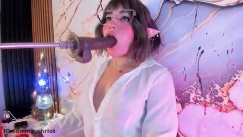 Snapshot of sammy_charlottee chatting on 12/17/25, 09:10 Sammy online show from 12/17/25, 09:10