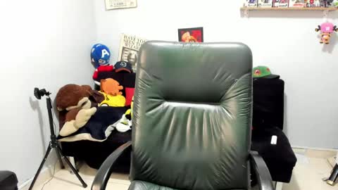 sammy_cute33 online show from 07/03/26, 07:48